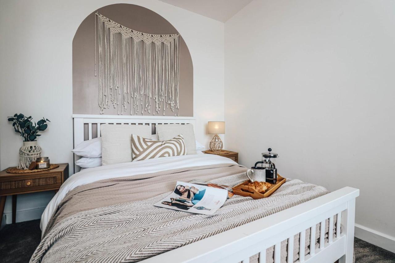 קארדיף Principality View Apartment Two, By Solace Stays מראה חיצוני תמונה